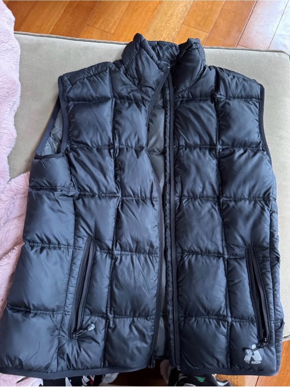 Eddie Bauer Black Quilted Puffer Vest